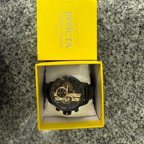 Invicta Specialty Chronograph Watch - Picture 3 of 5